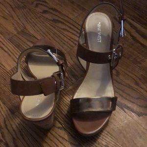 Nine West wedges like new!